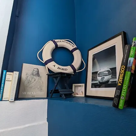 La Campagne A La بيت للعطل