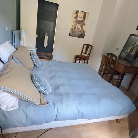 بيت للعطل La Campagne A La *